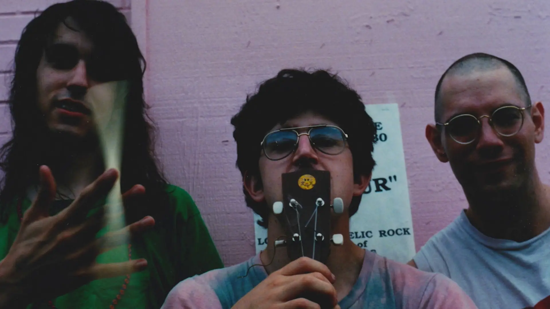 Beskrivende bilde relatert til innholdet i filmen "Freakscene: The Story of Dinosaur Jr."