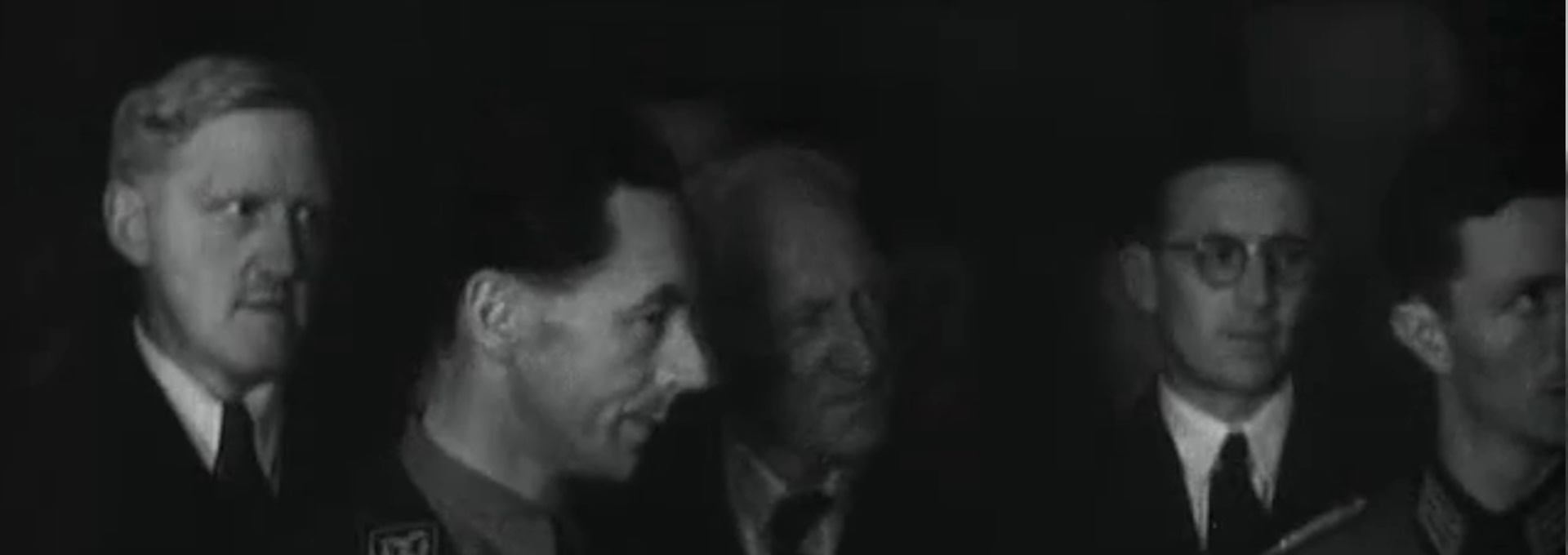 Beskrivende bilde relatert til innholdet i filmen "Norsk ukerevy nr. 33, 1942"