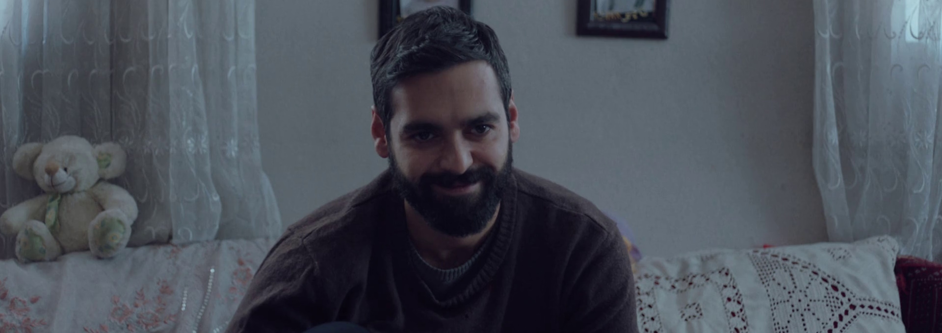 Beskrivende bilde relatert til innholdet i filmen "Sjarmøren"