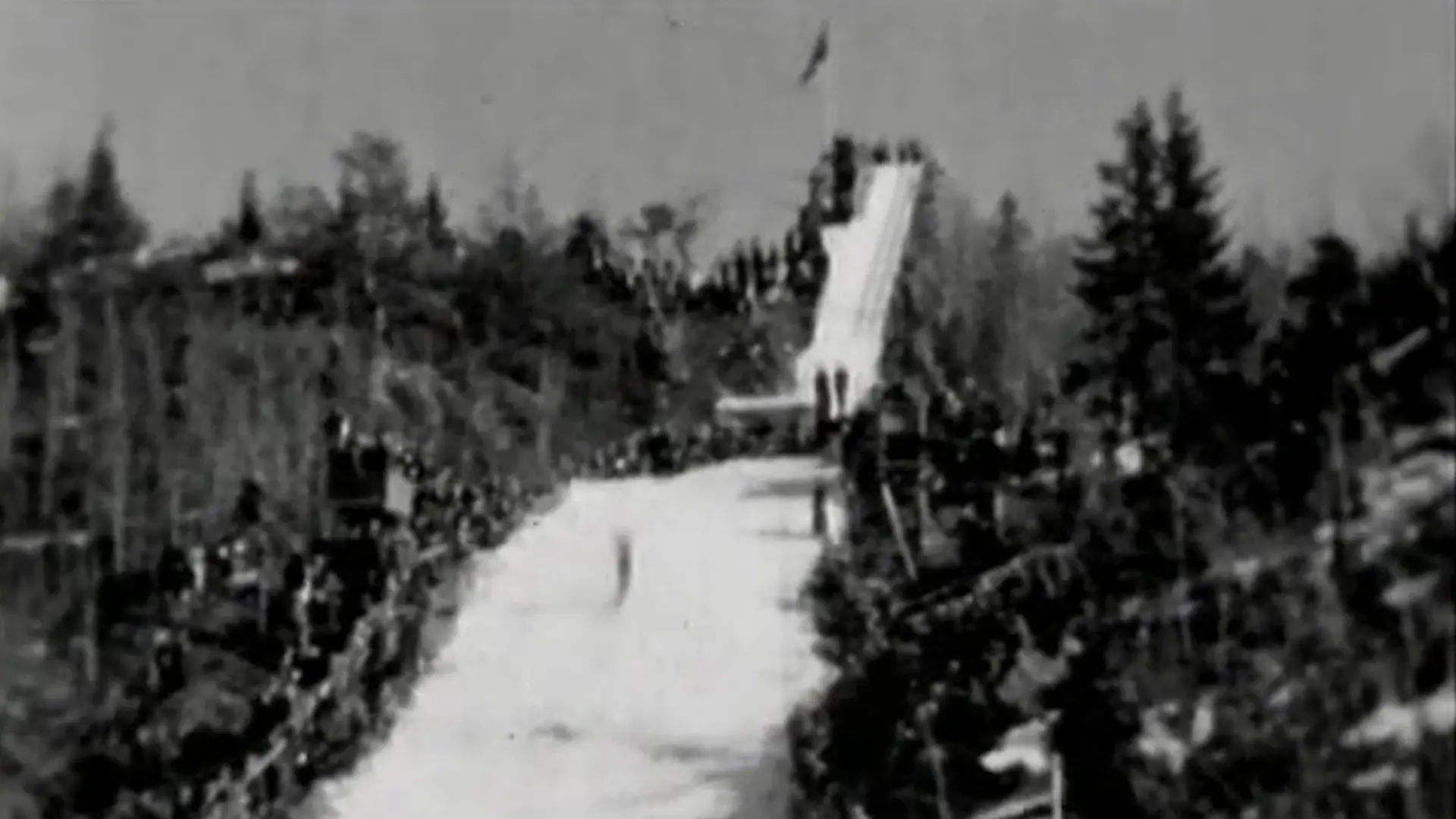 Beskrivende bilde relatert til innholdet i filmen "Husker du...? nr.2. Filmglimt fra Arendalsdistriktet 1931-1989"