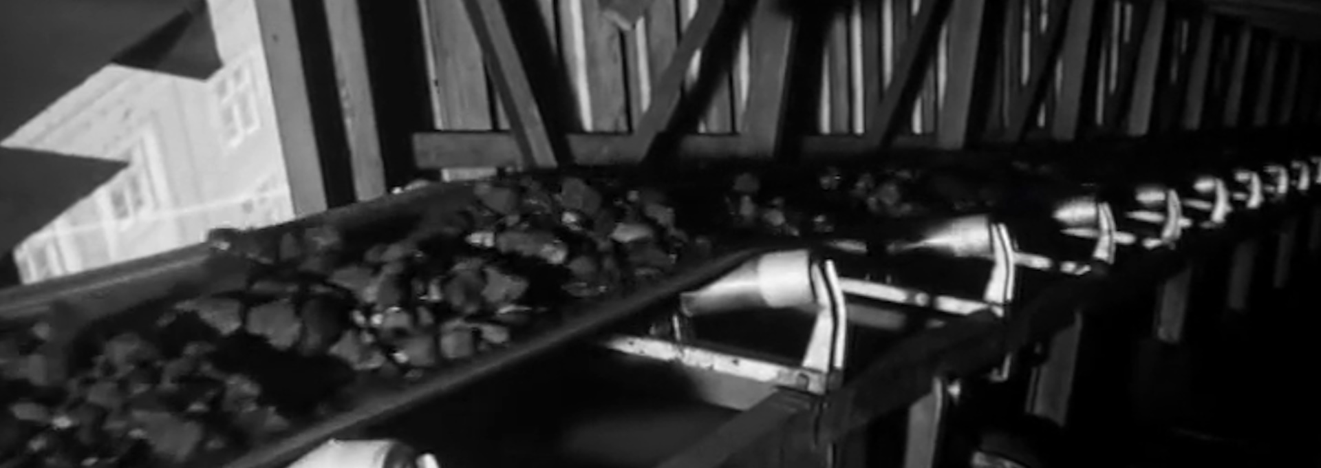 Beskrivende bilde relatert til innholdet i filmen "Gass har fremtiden for seg : Oslo gassverk"