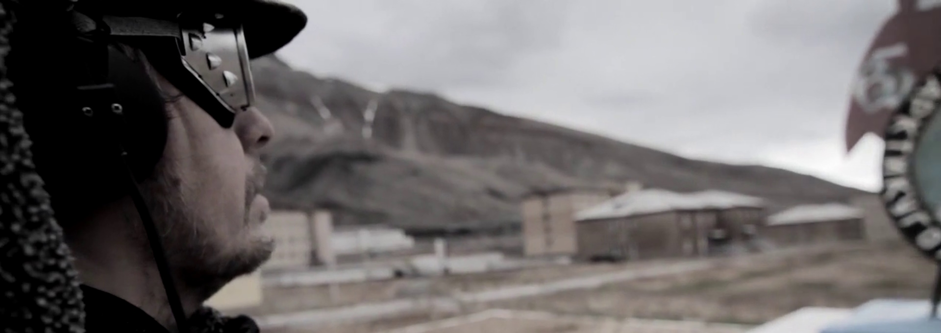Beskrivende bilde relatert til innholdet i filmen "The Ghost Radio Hunter"