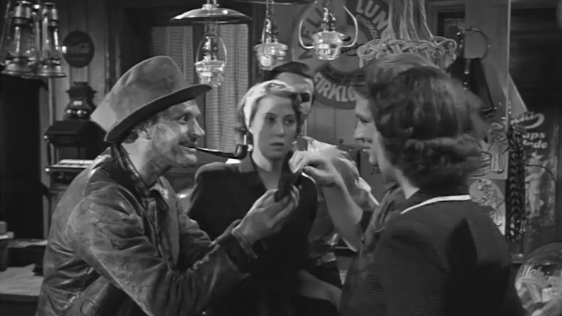 Beskrivende bilde relatert til innholdet i filmen "Dei svarte hestane"