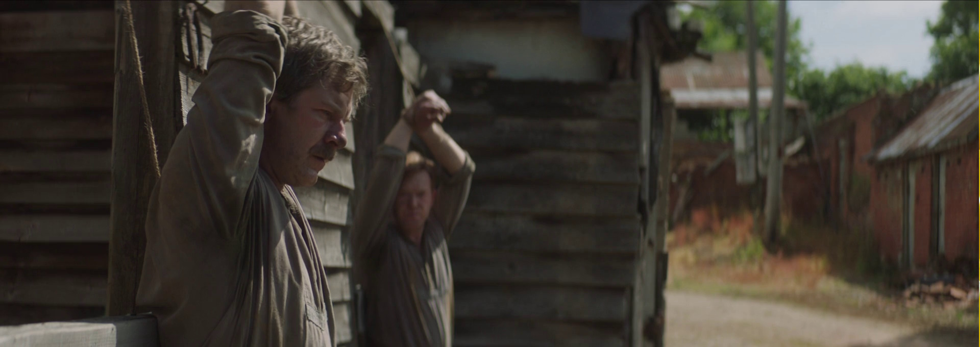 Beskrivende bilde relatert til innholdet i filmen "The War Below"