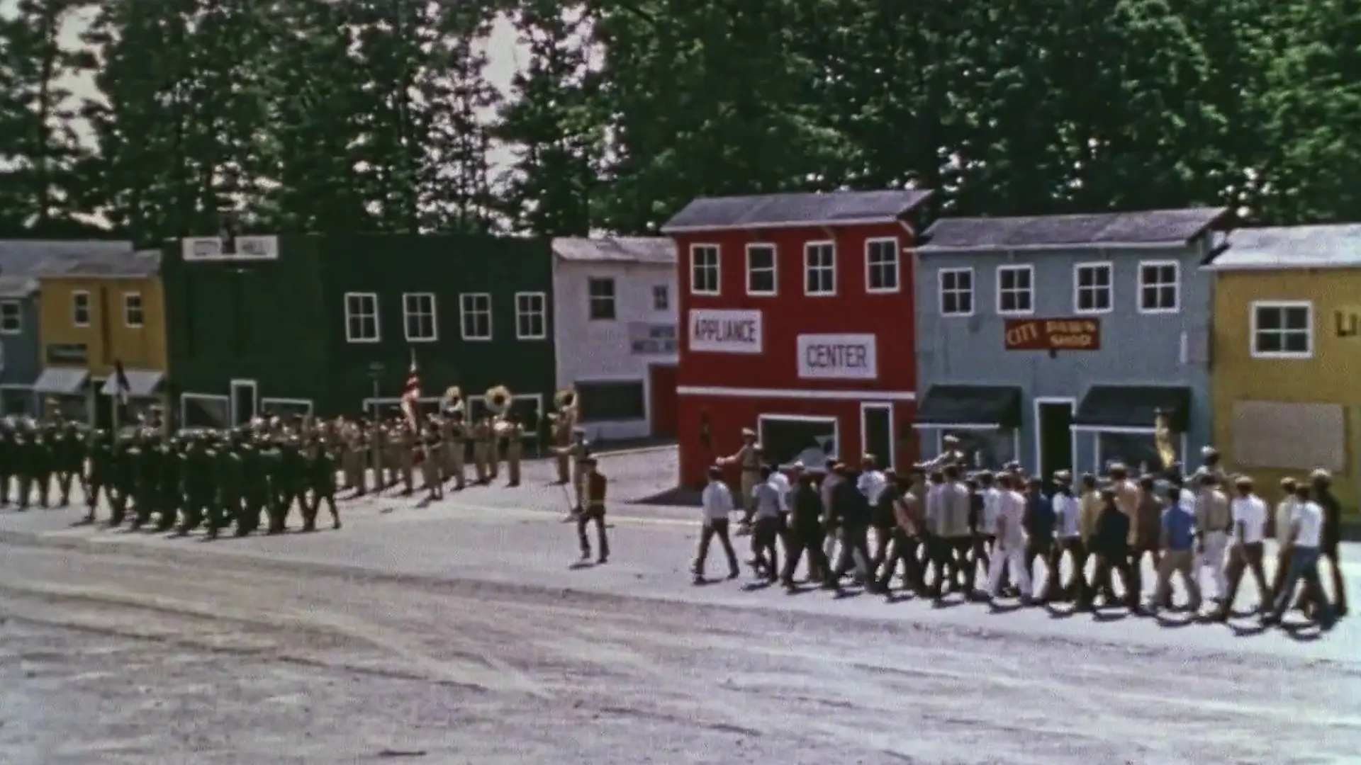 Beskrivende bilde relatert til innholdet i filmen "Riotsville, U.S.A."