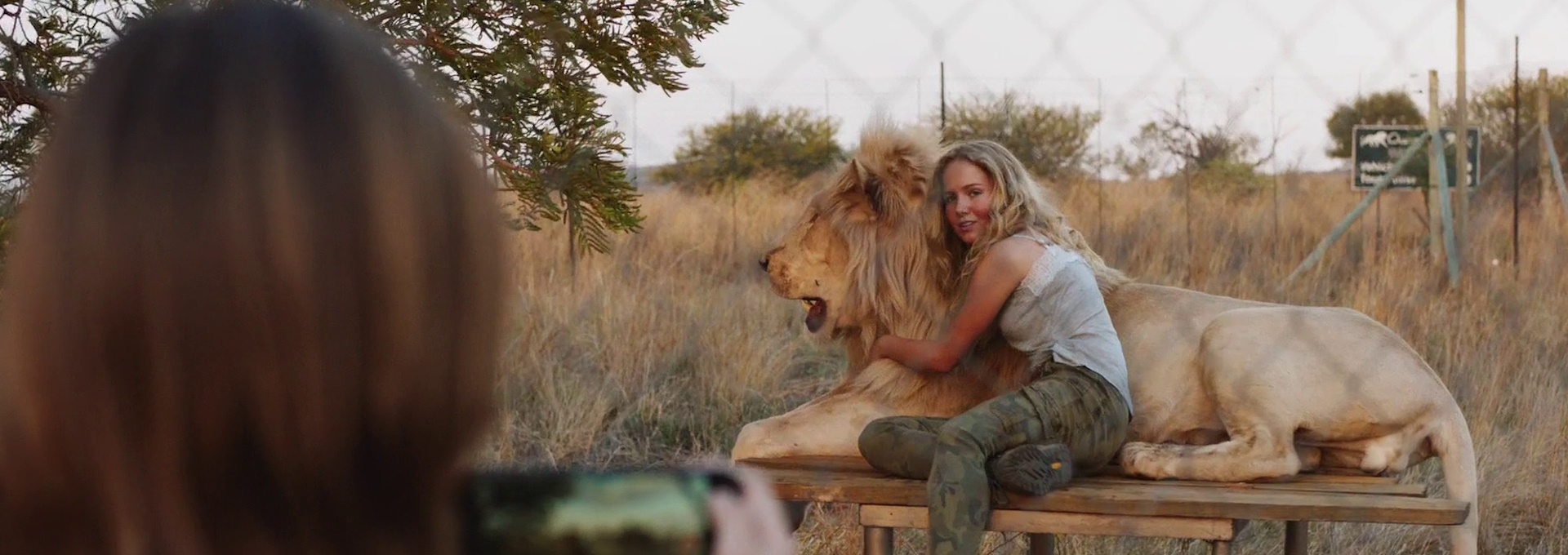 Beskrivende bilde relatert til innholdet i filmen "Mia and the white lion"