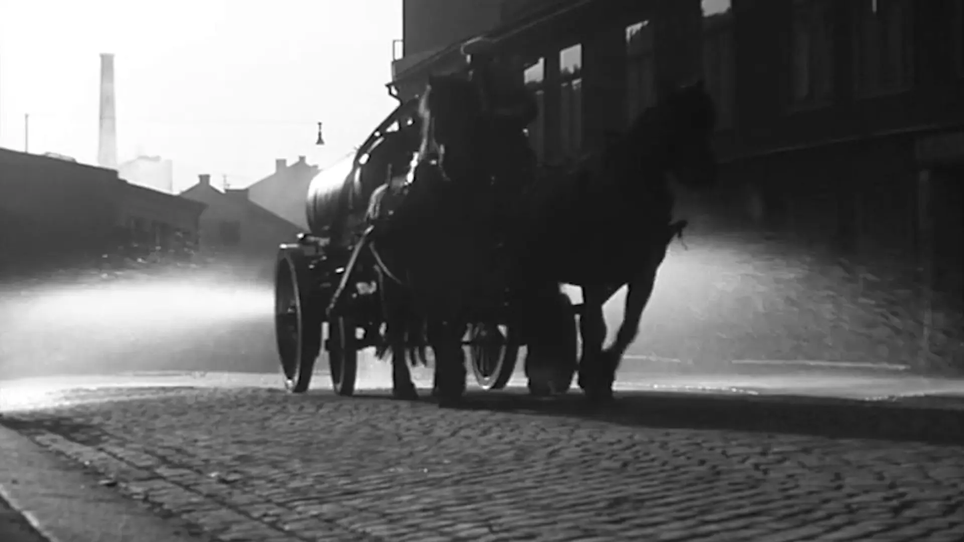 Beskrivende bilde relatert til innholdet i filmen "Byen og gatene"