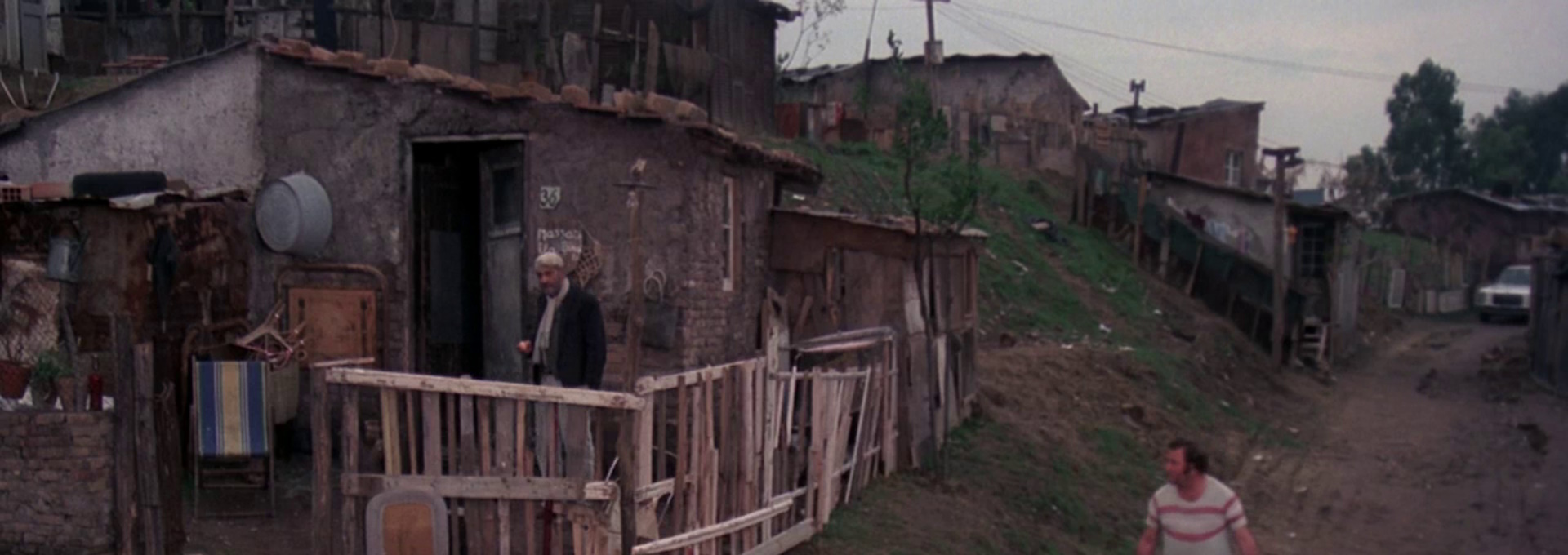 Beskrivende bilde relatert til innholdet i filmen "Ugly, dirty and bad"