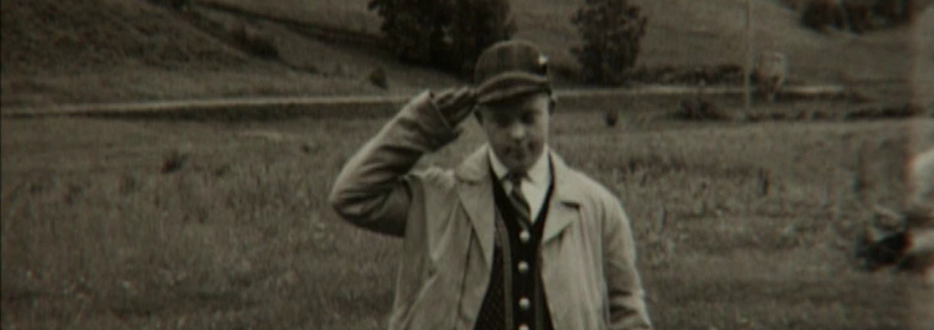 Beskrivende bilde relatert til innholdet i filmen "Onkel Reidar"