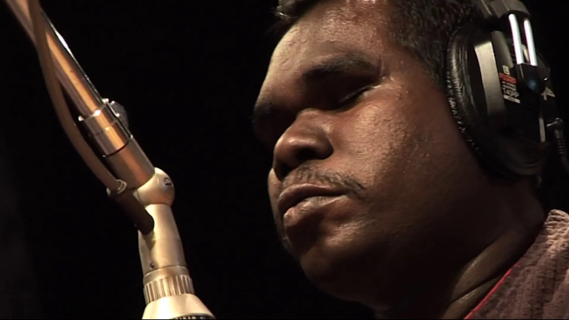 Beskrivende bilde relatert til innholdet i filmen "Gurrumul"