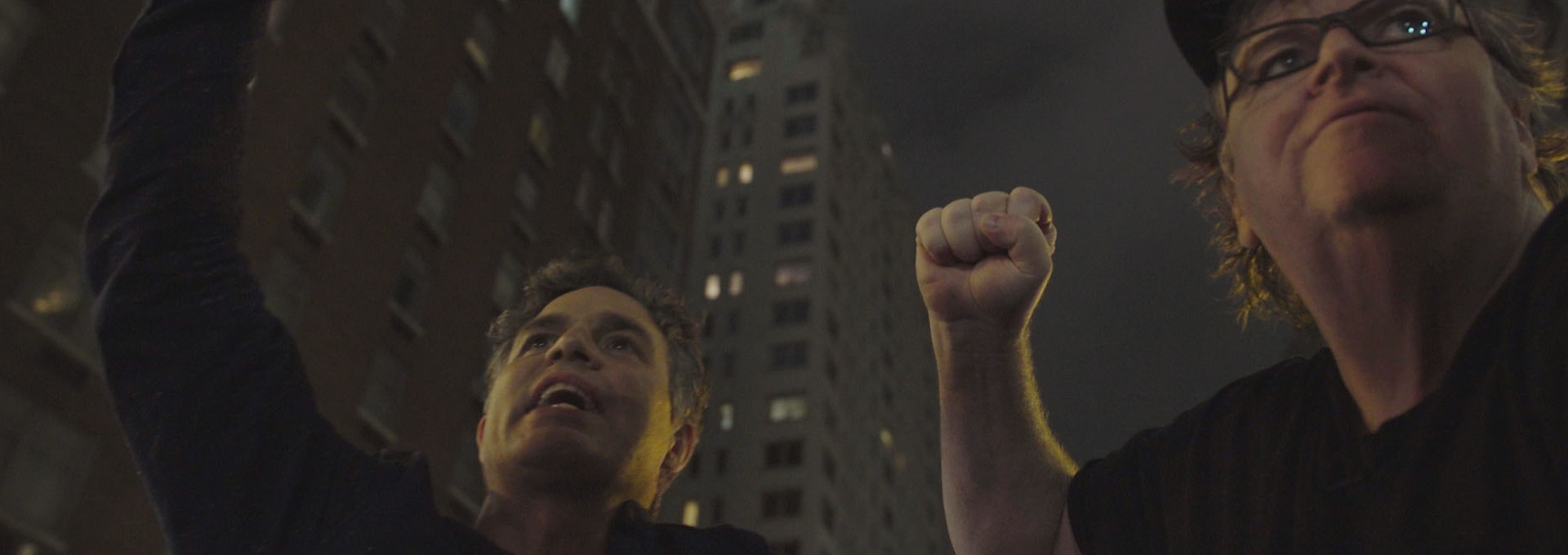 Beskrivende bilde relatert til innholdet i filmen "Fahrenheit 11/9"