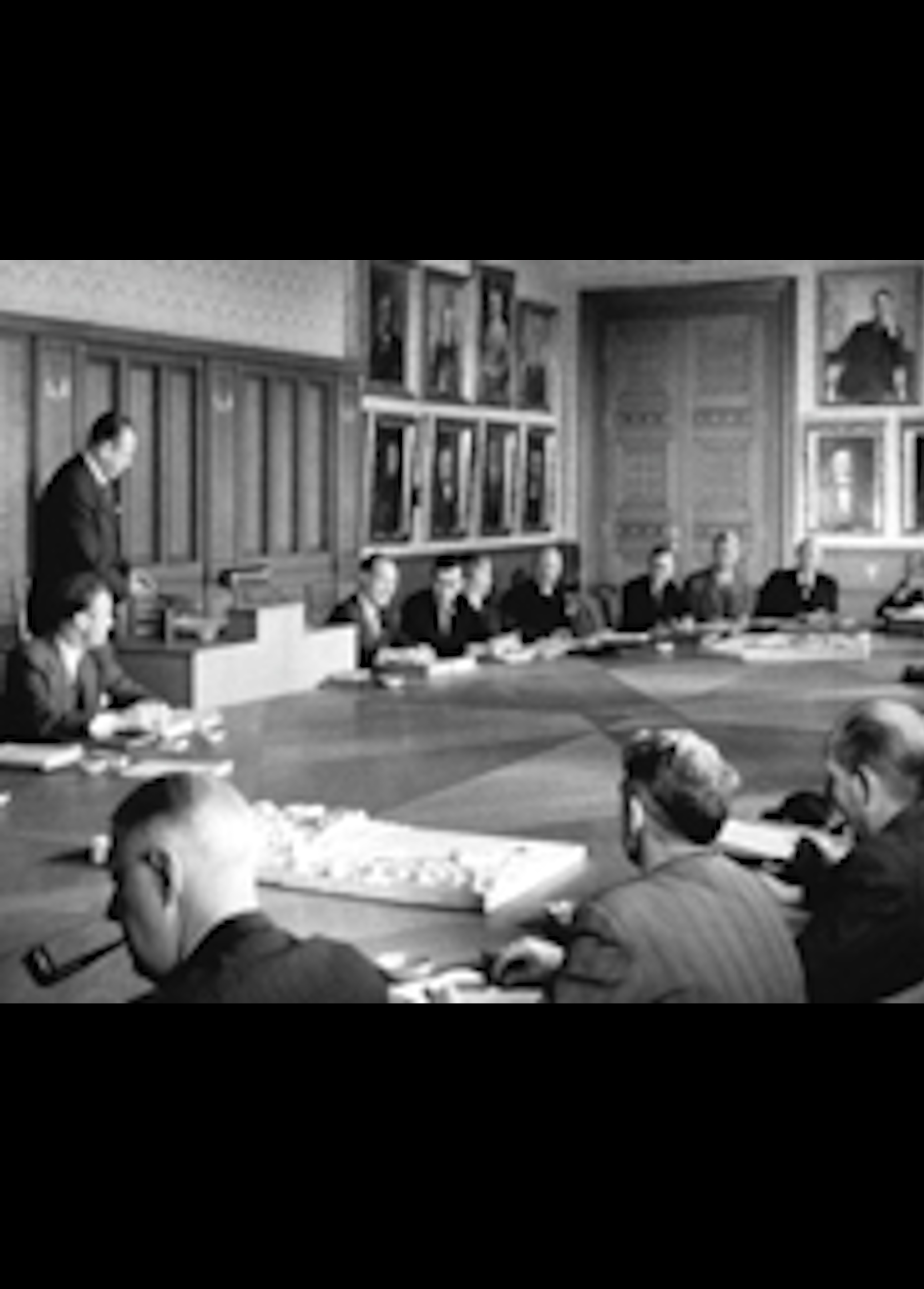 Beskrivende bilde relatert til innholdet i filmen "Byens styre"