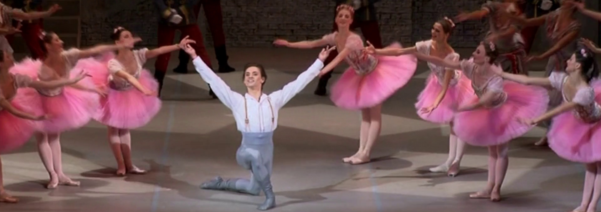 Beskrivende bilde relatert til innholdet i filmen "Dancer"