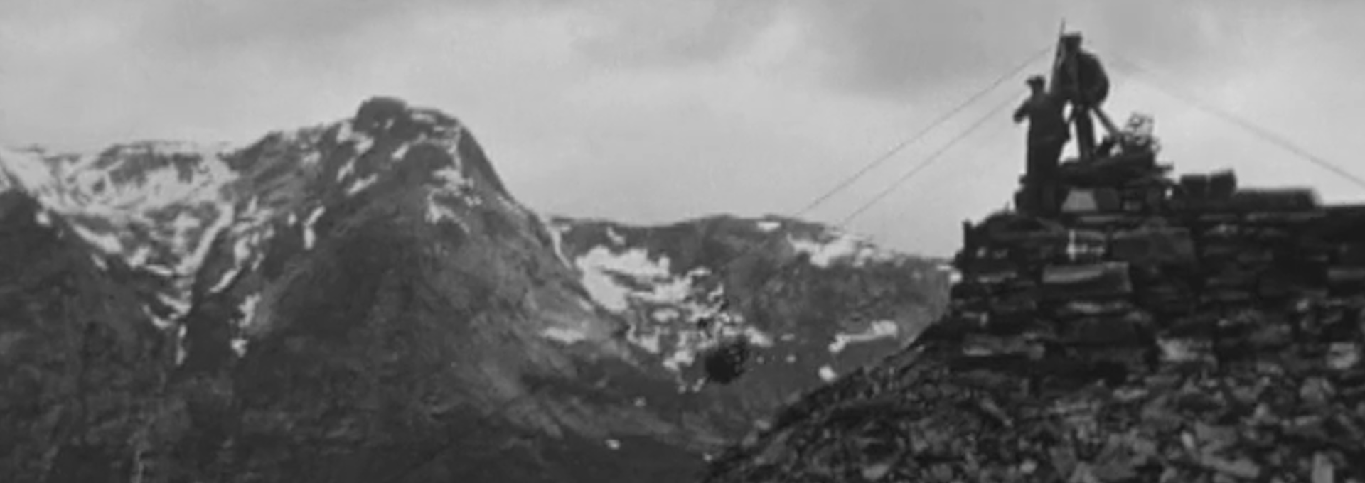 Beskrivende bilde relatert til innholdet i filmen "Norsk ukerevy nr. 37, 1942"