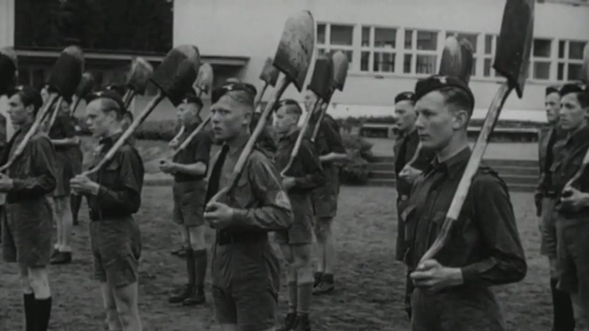 Beskrivende bilde relatert til innholdet i filmen "Norsk ukerevy nr. 34, 1942"