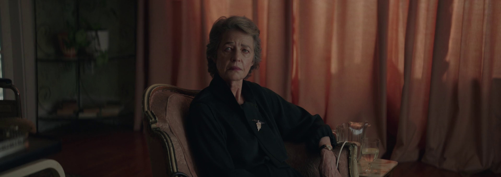Beskrivende bilde relatert til innholdet i filmen "Grandmother"