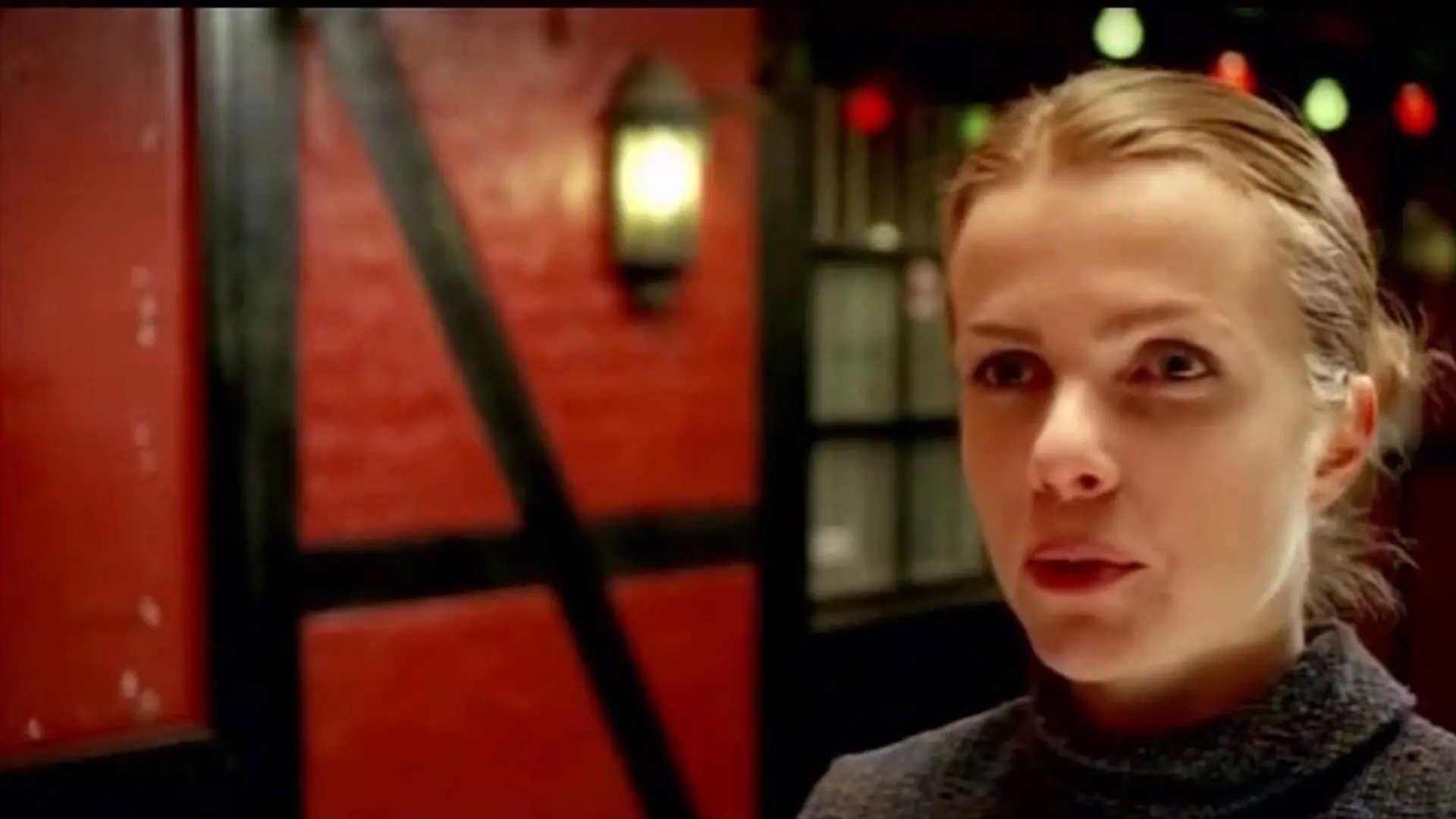 Beskrivende bilde relatert til innholdet i filmen "Taxi dancing : musikkvideo"