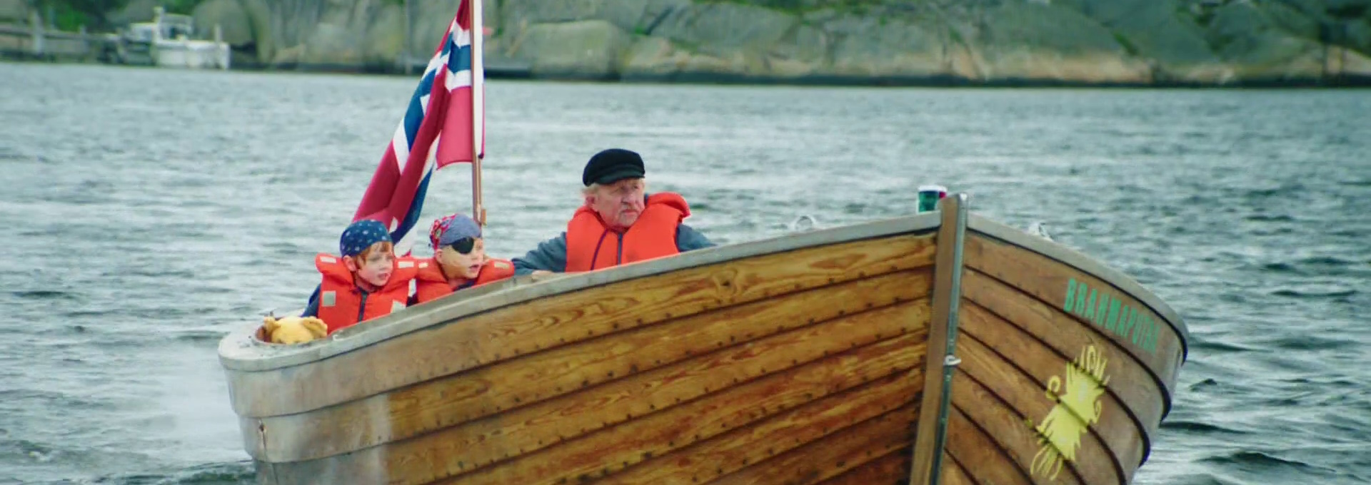 Beskrivende bilde relatert til innholdet i filmen "Karsten og Petra på skattejakt"