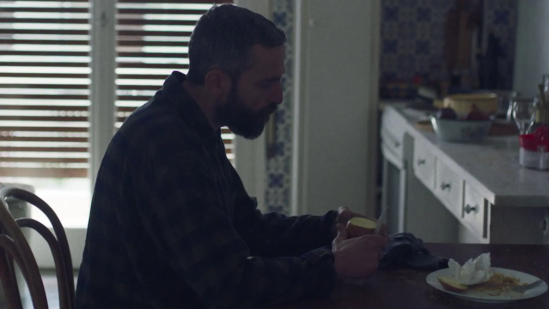Beskrivende bilde relatert til innholdet i filmen "Apples"