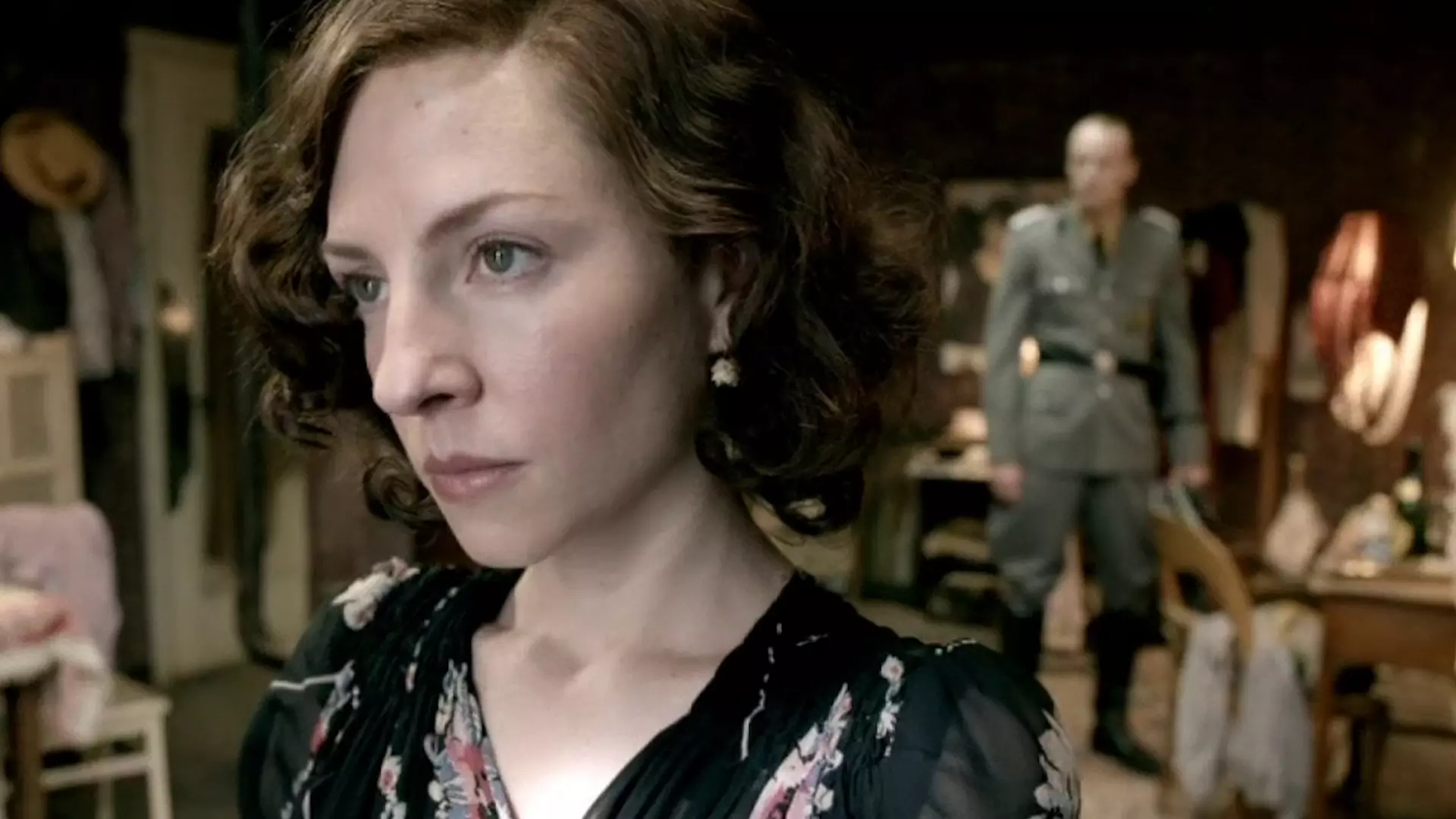 Beskrivende bilde relatert til innholdet i filmen "Krigens unge hjerter Del 2"