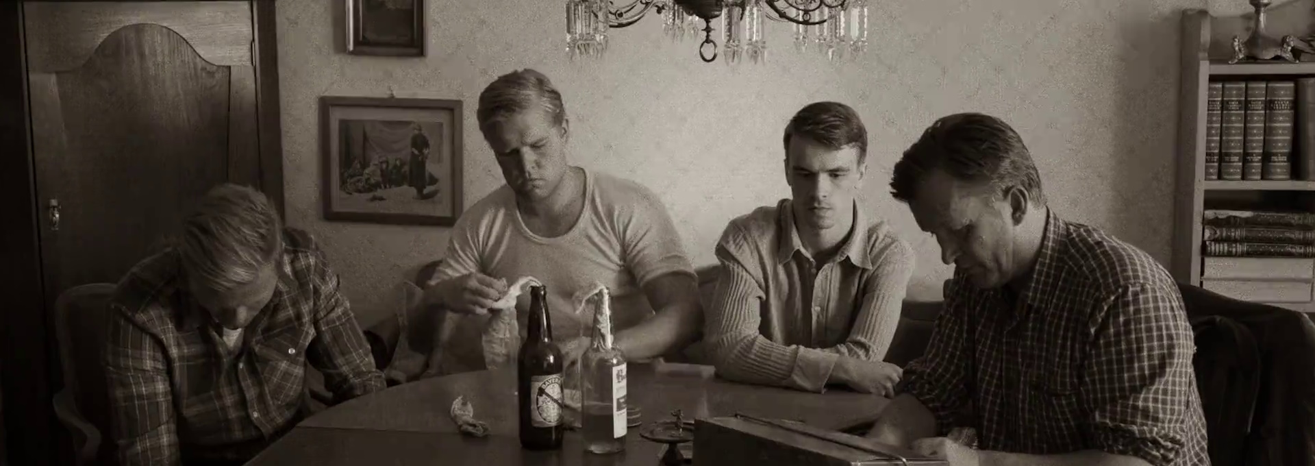 Beskrivende bilde relatert til innholdet i filmen "Offer eller spion?"