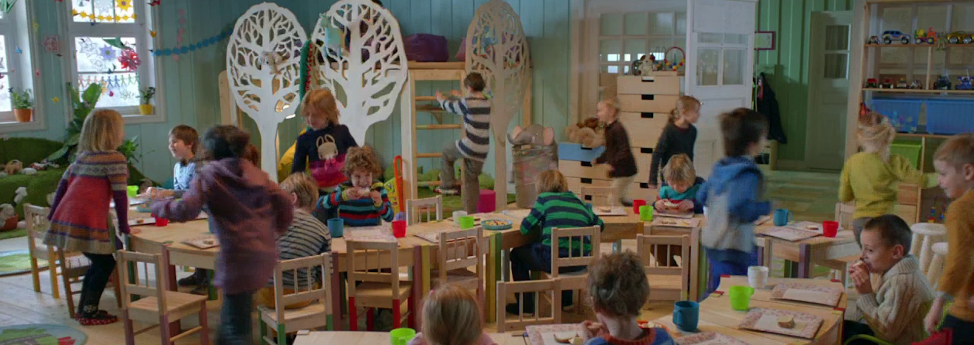 Beskrivende bilde relatert til innholdet i filmen "Karsten og Petra på vinterferie"