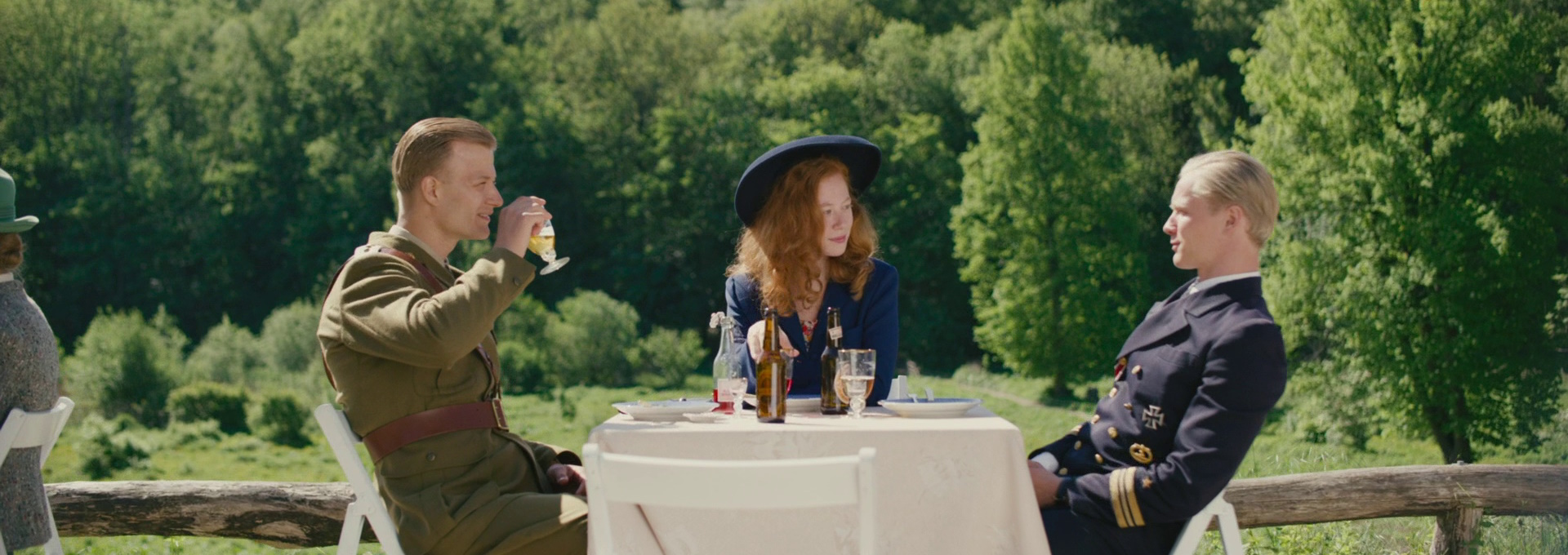 Beskrivende bilde relatert til innholdet i filmen "De forbannede årene"