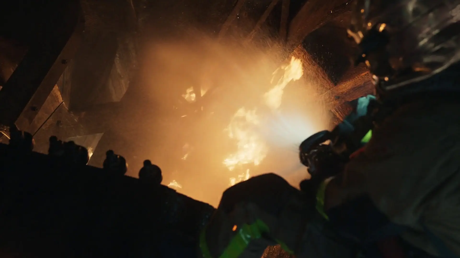 Beskrivende bilde relatert til innholdet i filmen "Notre-Dame i flammer"