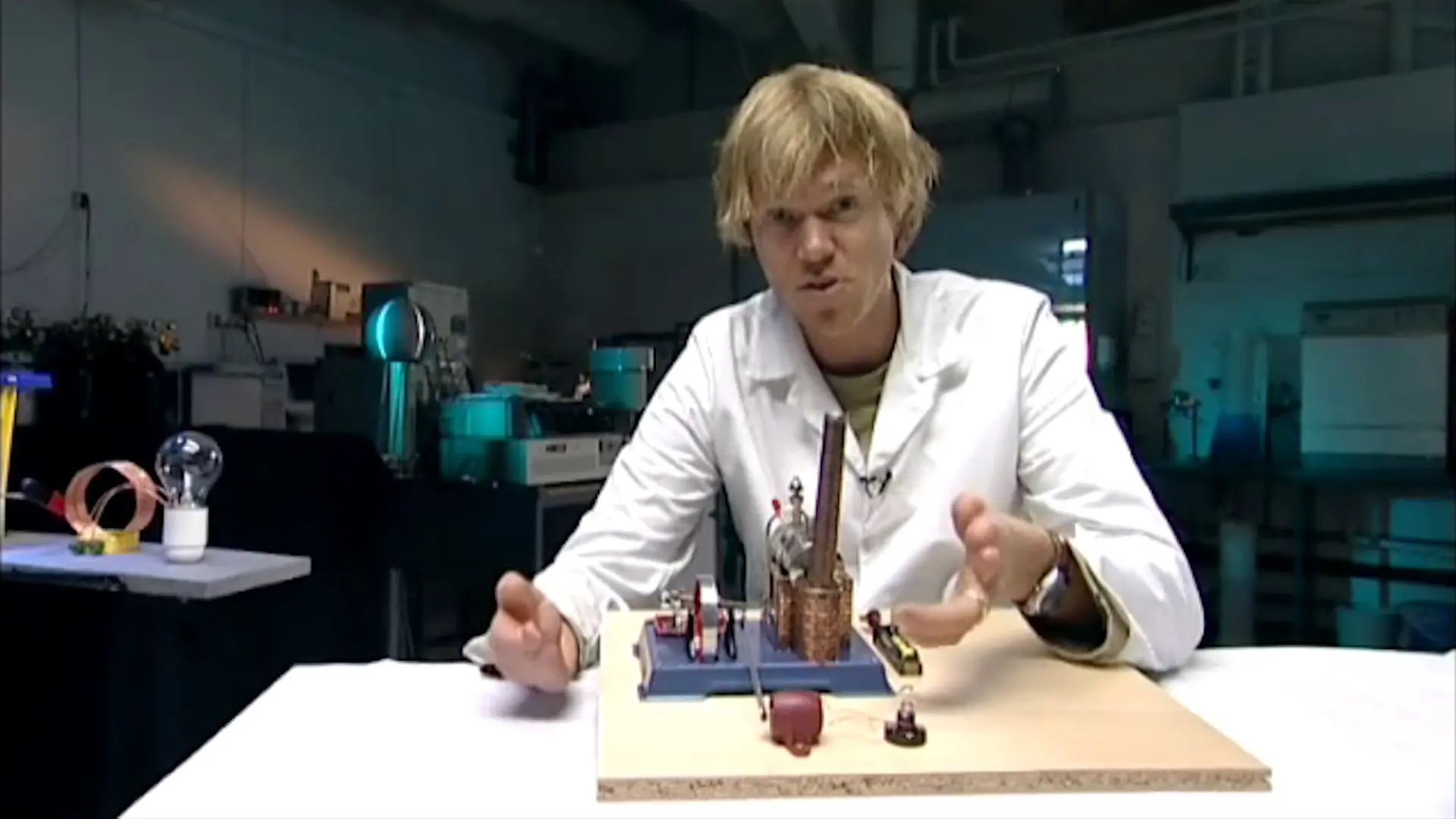 Beskrivende bilde relatert til innholdet i filmen "Kraftskolen: Atomkraft"
