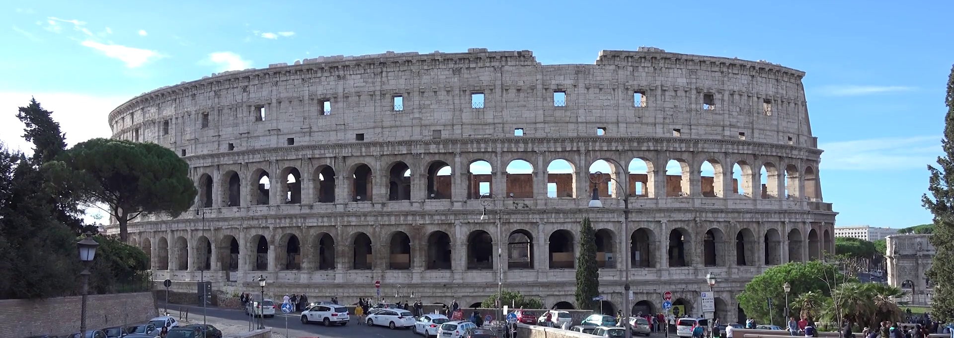 Beskrivende bilde relatert til innholdet i filmen "Verdens 7 nye underverker - Colosseum"