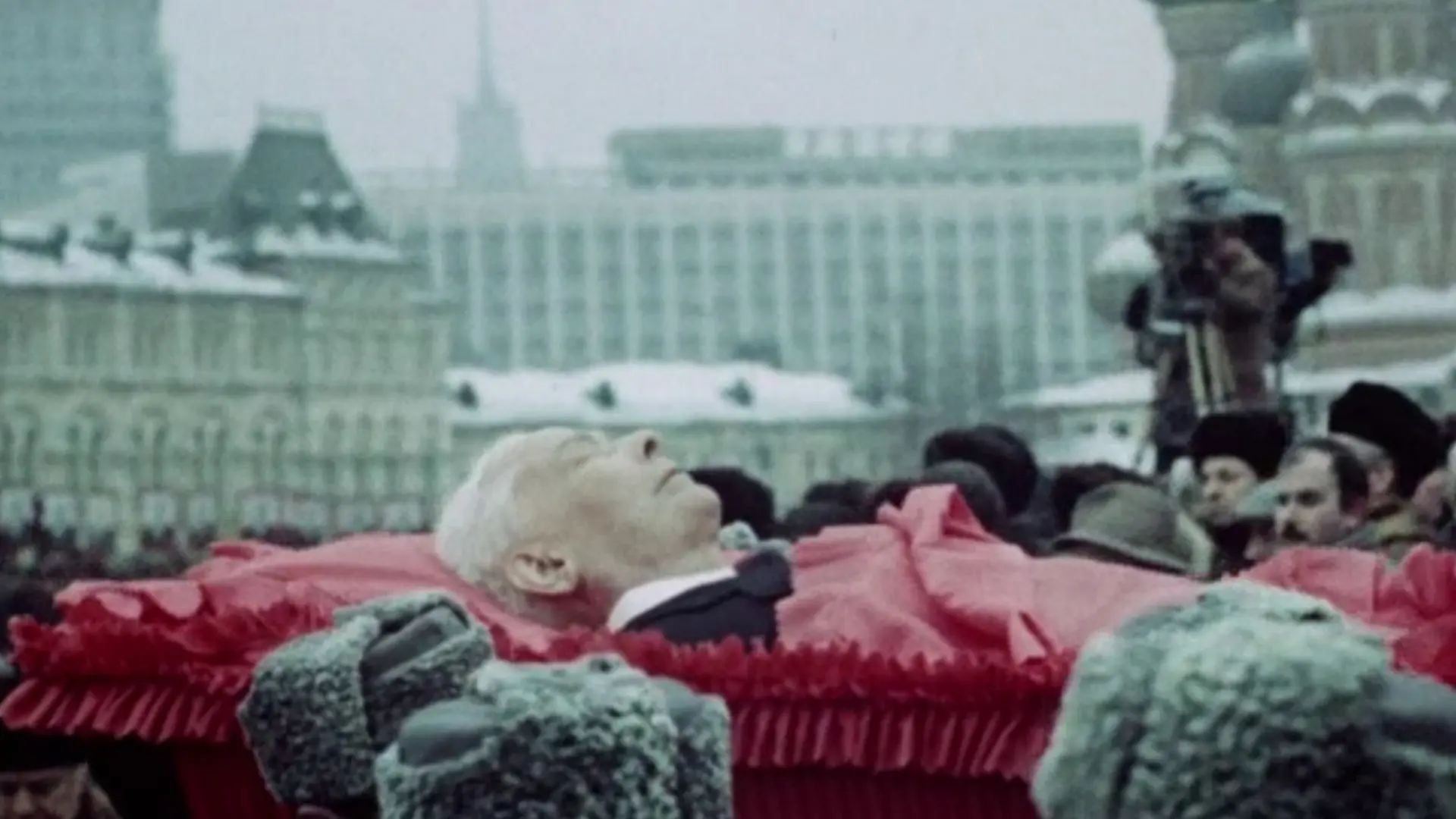 Beskrivende bilde relatert til innholdet i filmen "Meeting Gorbachev"