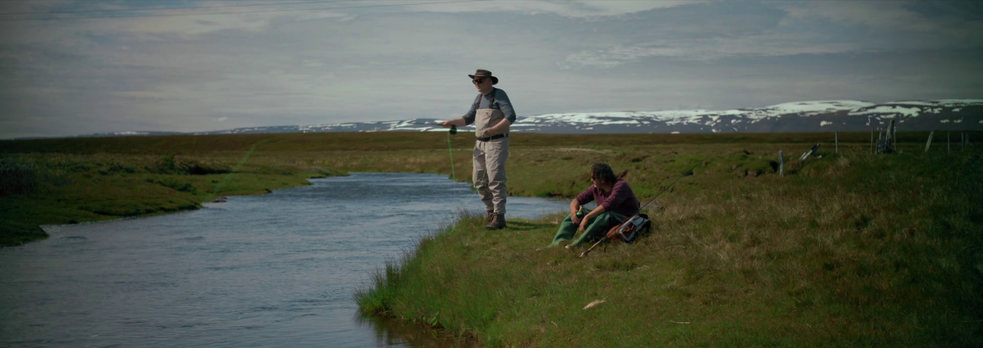 Beskrivende bilde relatert til innholdet i filmen "Skitt Fiske!"