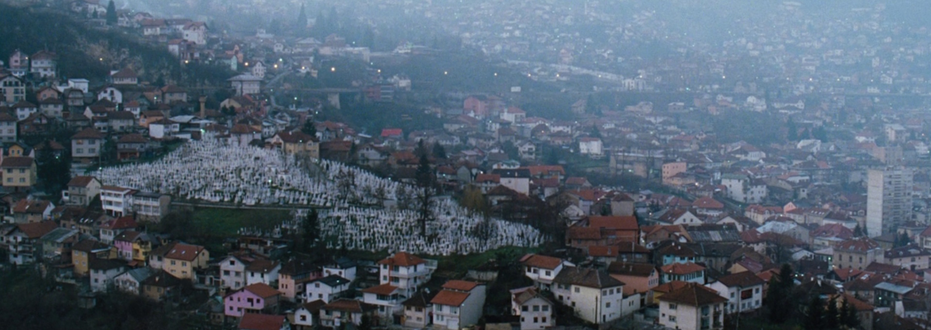 Beskrivende bilde relatert til innholdet i filmen "The Whistleblower"