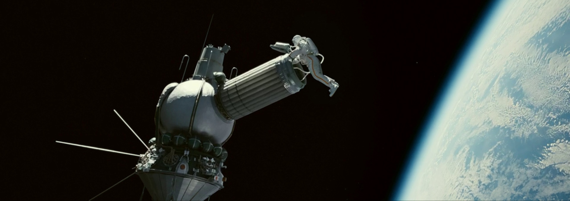 Beskrivende bilde relatert til innholdet i filmen "Spacewalker"