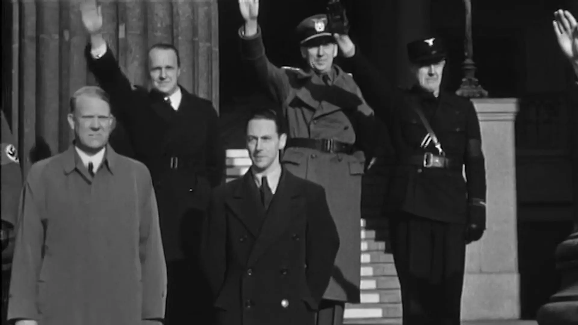 Beskrivende bilde relatert til innholdet i filmen "Norsk Films revy nr. 9, 1941"