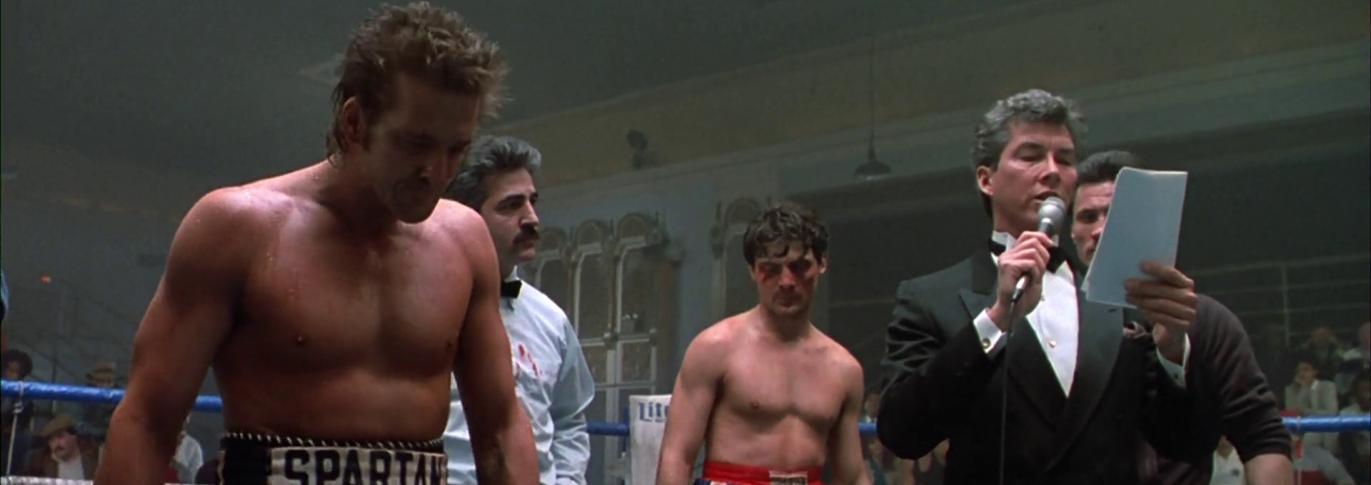 Beskrivende bilde relatert til innholdet i filmen "Homeboy"