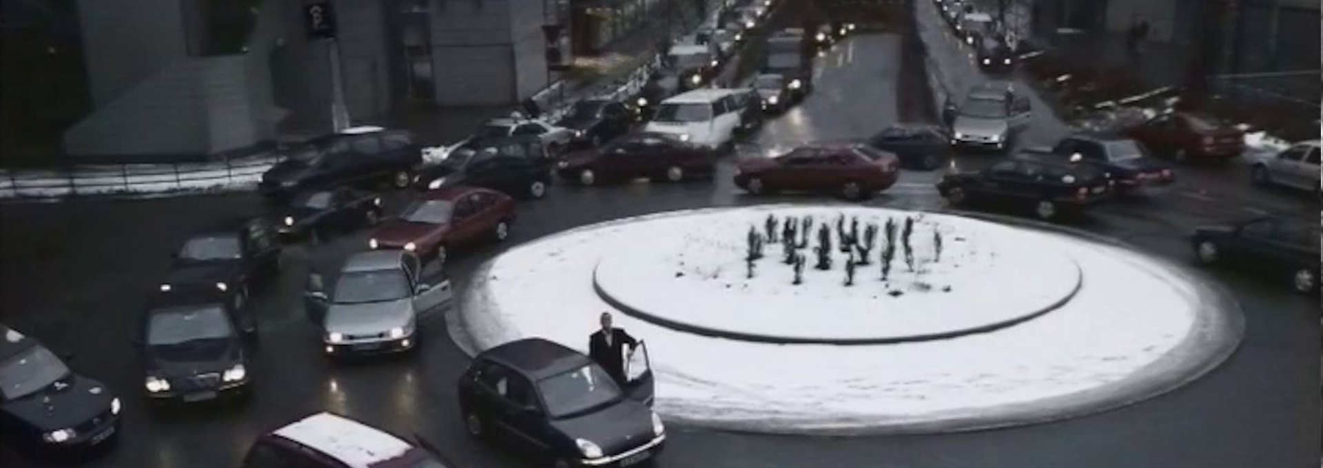 Beskrivende bilde relatert til innholdet i filmen "Uten tittel : sans titre"