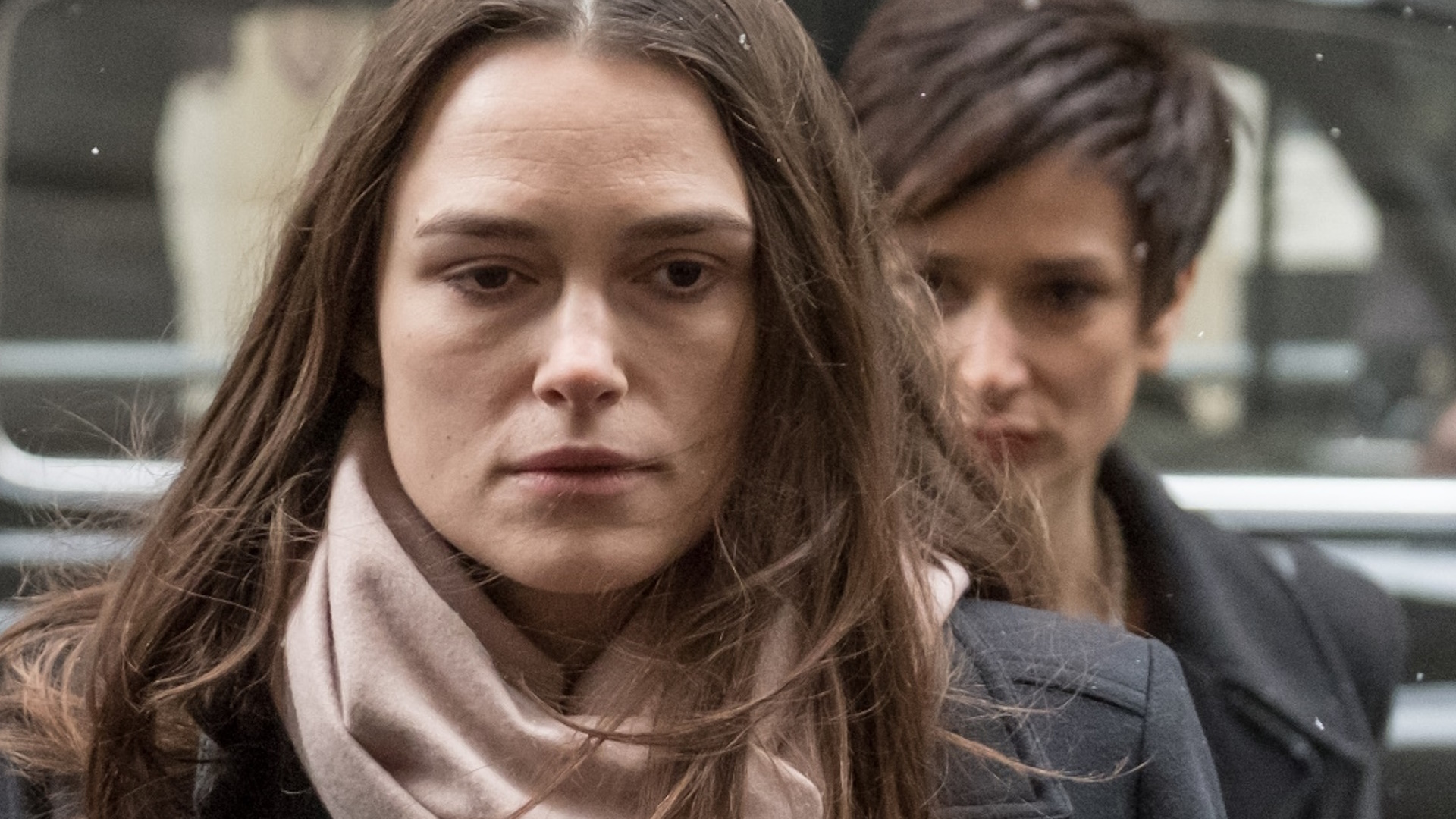 Beskrivende bilde relatert til innholdet i filmen "Official Secrets"