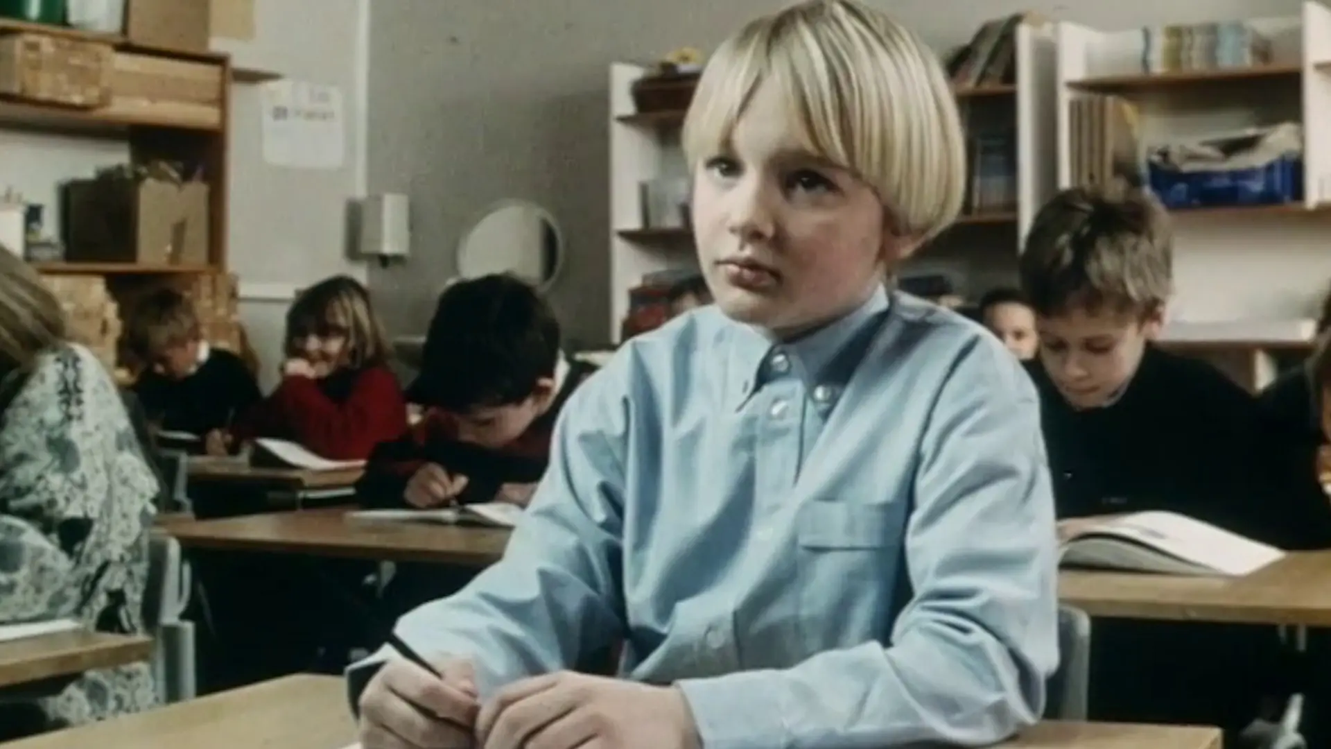 Beskrivende bilde relatert til innholdet i filmen "Fly"