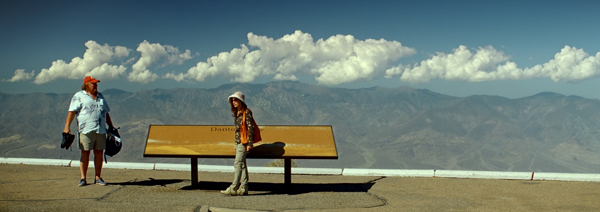 Beskrivende bilde relatert til innholdet i filmen "Valley of Love"