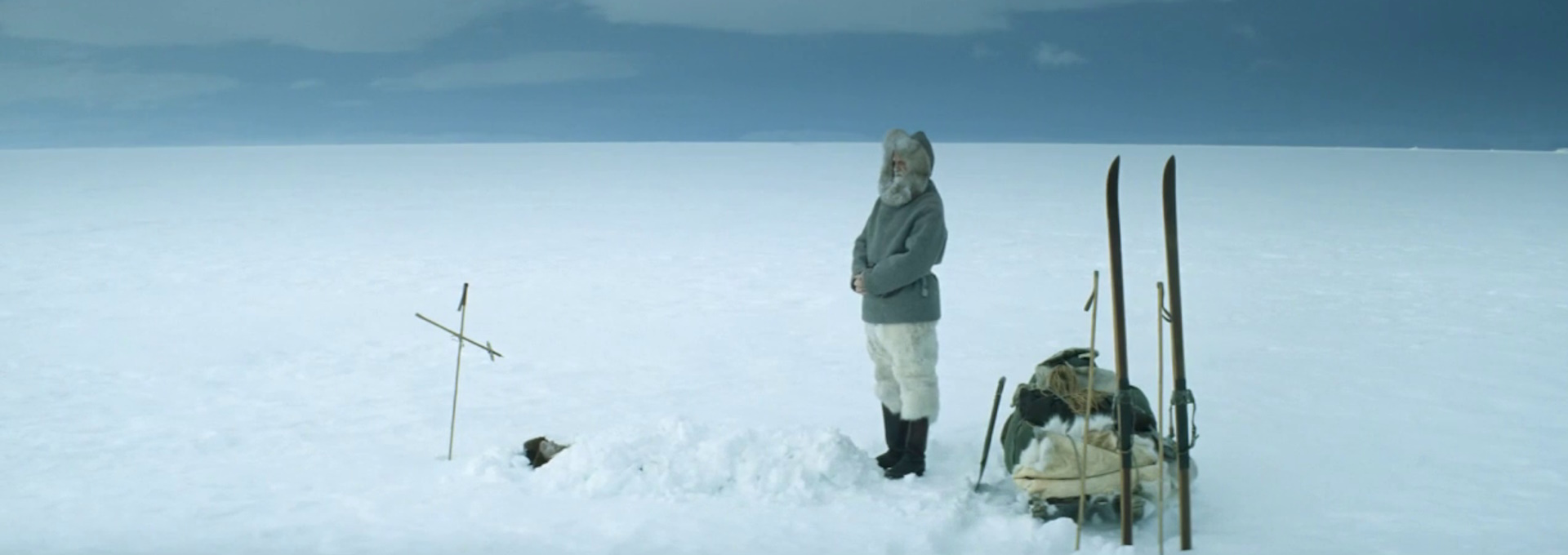 Beskrivende bilde relatert til innholdet i filmen "Mannen fra isødet"