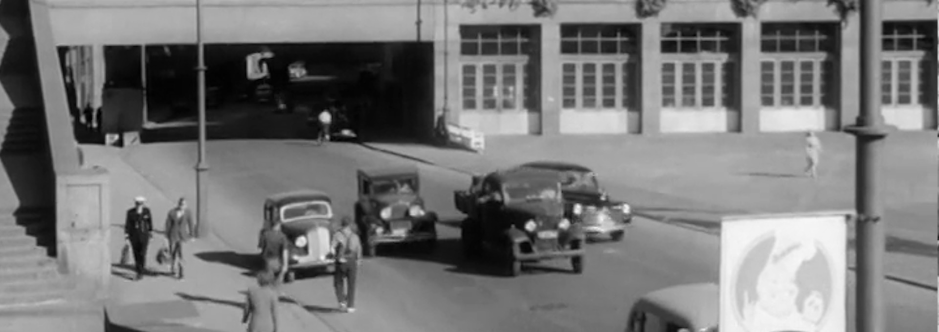 Beskrivende bilde relatert til innholdet i filmen "Oslo : sommerbyen mellom fjord og fjell"