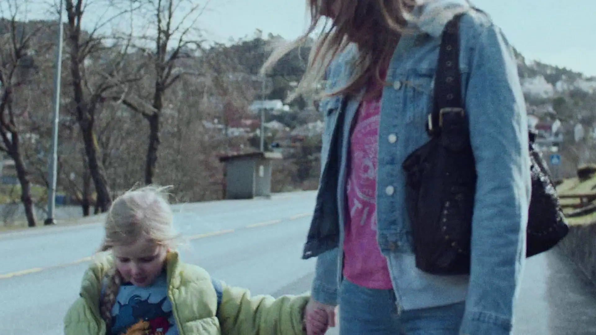 Beskrivende bilde relatert til innholdet i filmen "Vi kan ikke hjelpe alle"
