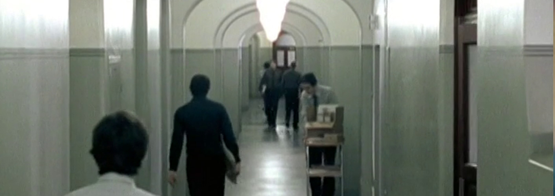 Beskrivende bilde relatert til innholdet i filmen "Regjeringen Martin"