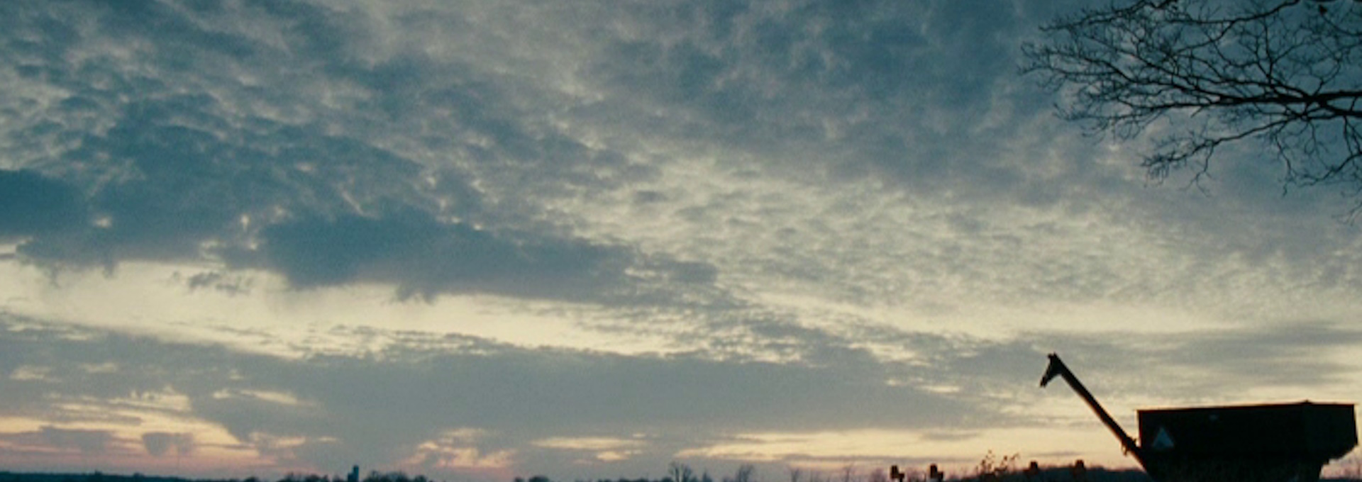 Beskrivende bilde relatert til innholdet i filmen "Small Town Murder Songs"