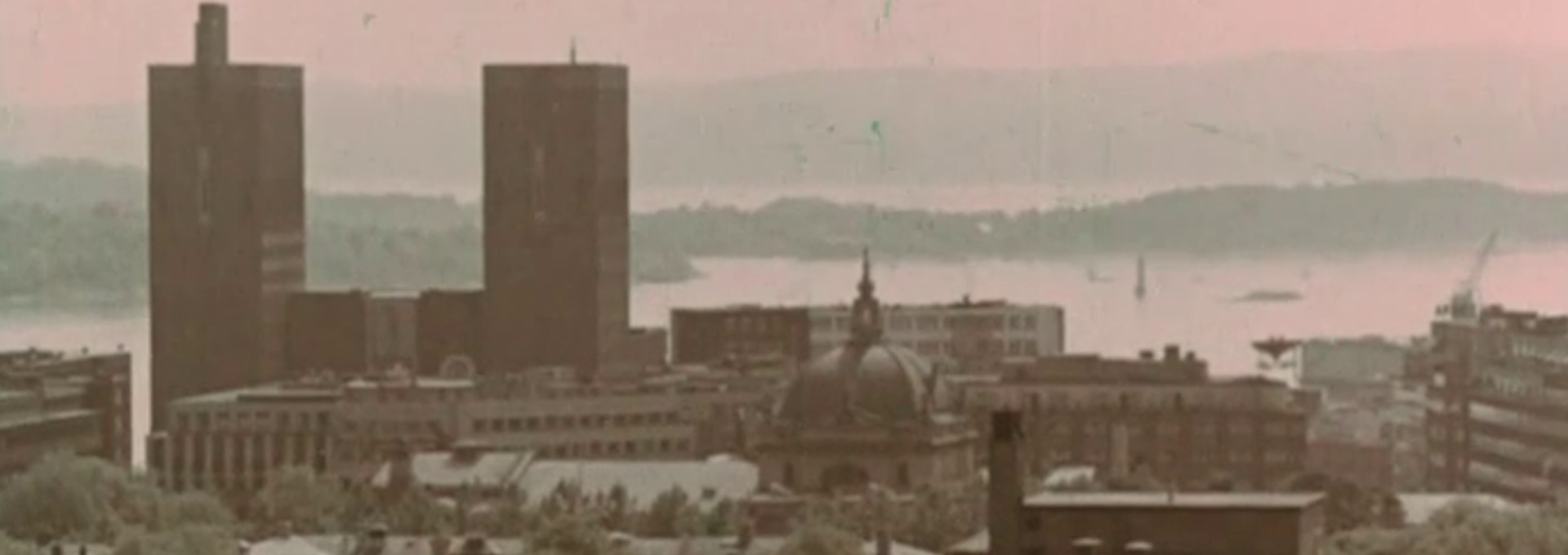 Beskrivende bilde relatert til innholdet i filmen "Oslo sentrum"