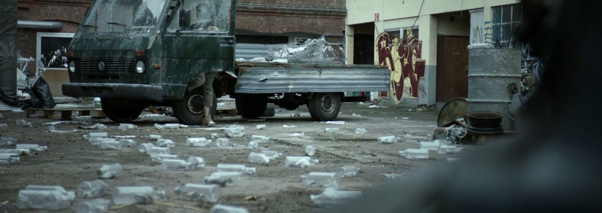 Beskrivende bilde relatert til innholdet i filmen "The Wall"