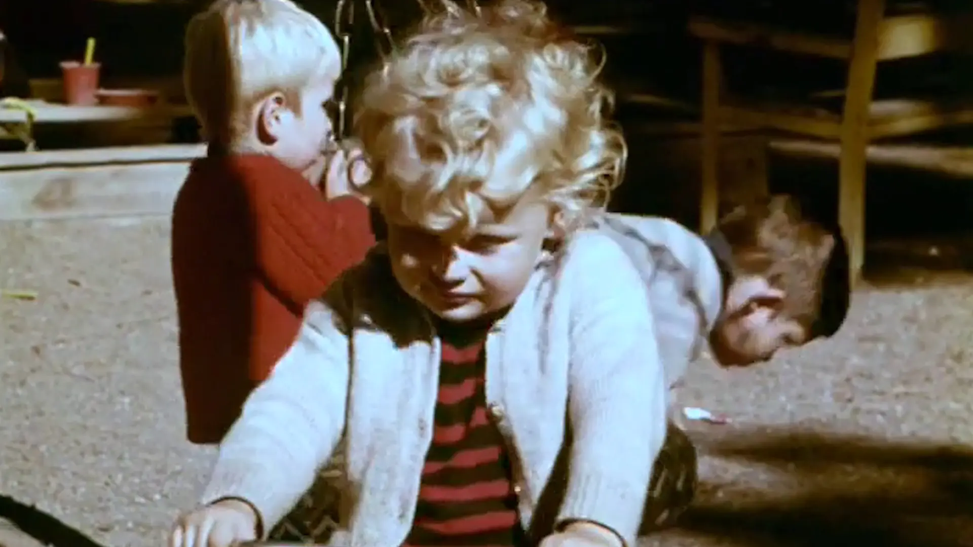 Beskrivende bilde relatert til innholdet i filmen "Sommer-Oslo fra morgen til kveld"