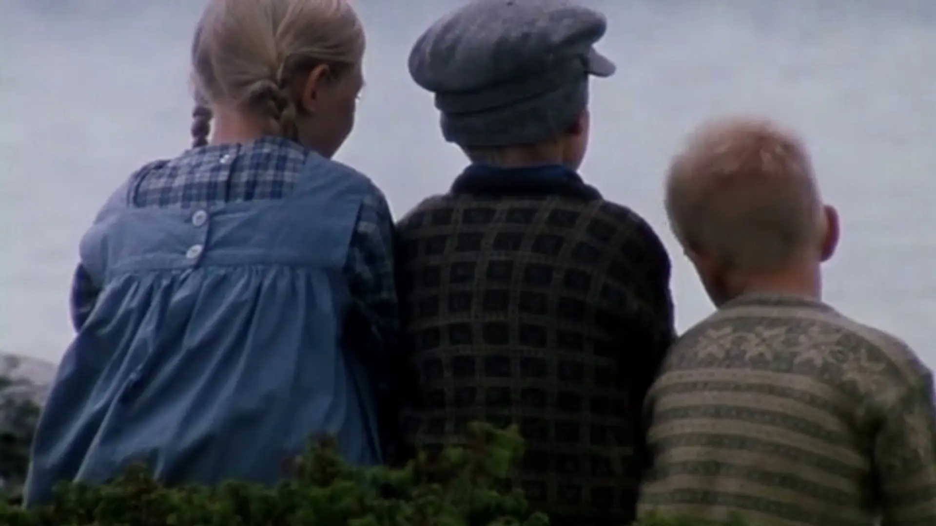 Beskrivende bilde relatert til innholdet i filmen "Å se en båt med seil"