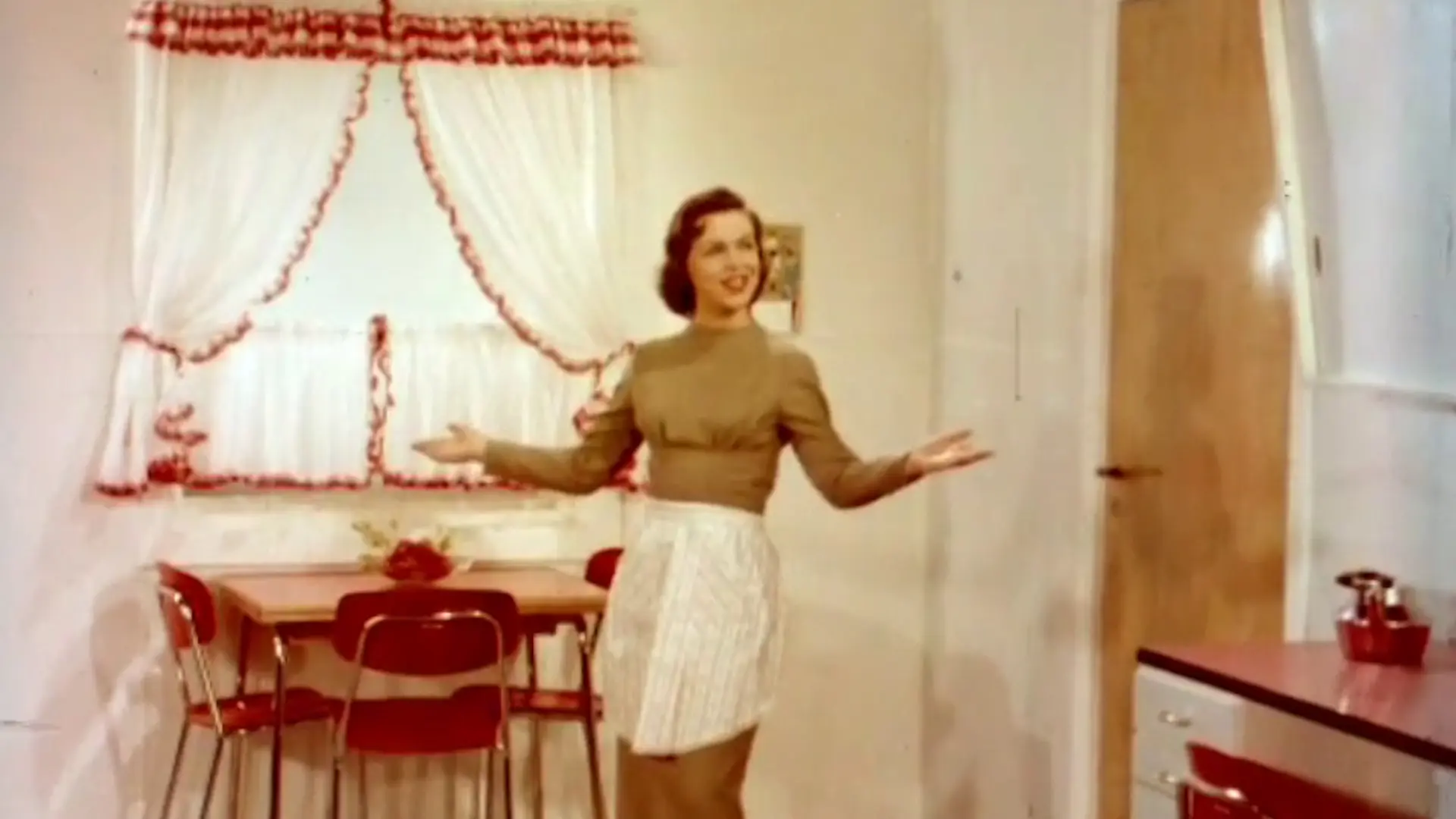 Beskrivende bilde relatert til innholdet i filmen "Res-pa-tex innredninger"